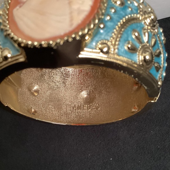 Amedeo Goldtone NYC 40 mm cameo and white enamel Bangle  bracelet